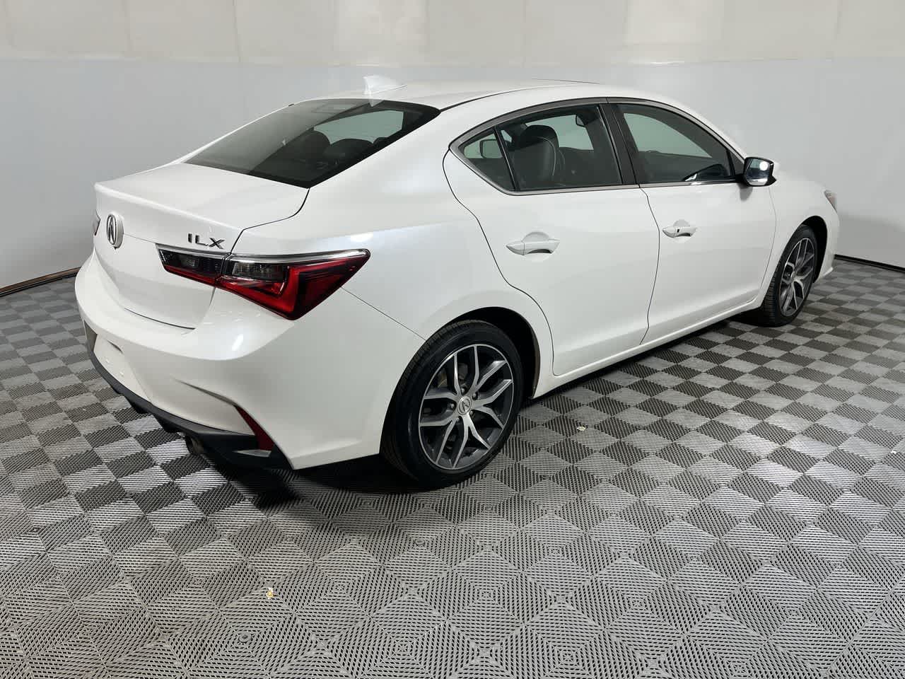 2019 Acura ILX w/Premium Pkg