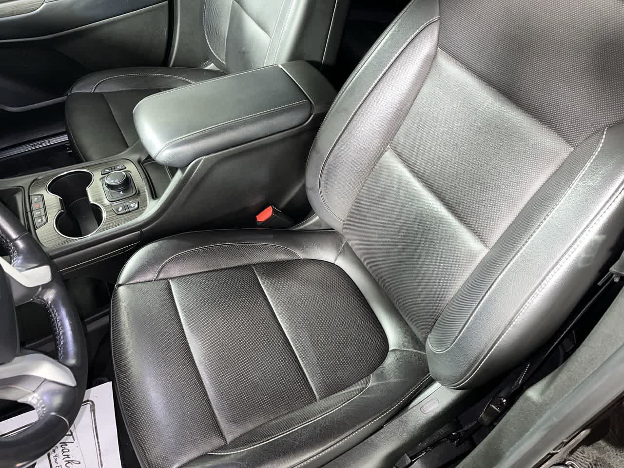2020 GMC Acadia SLT