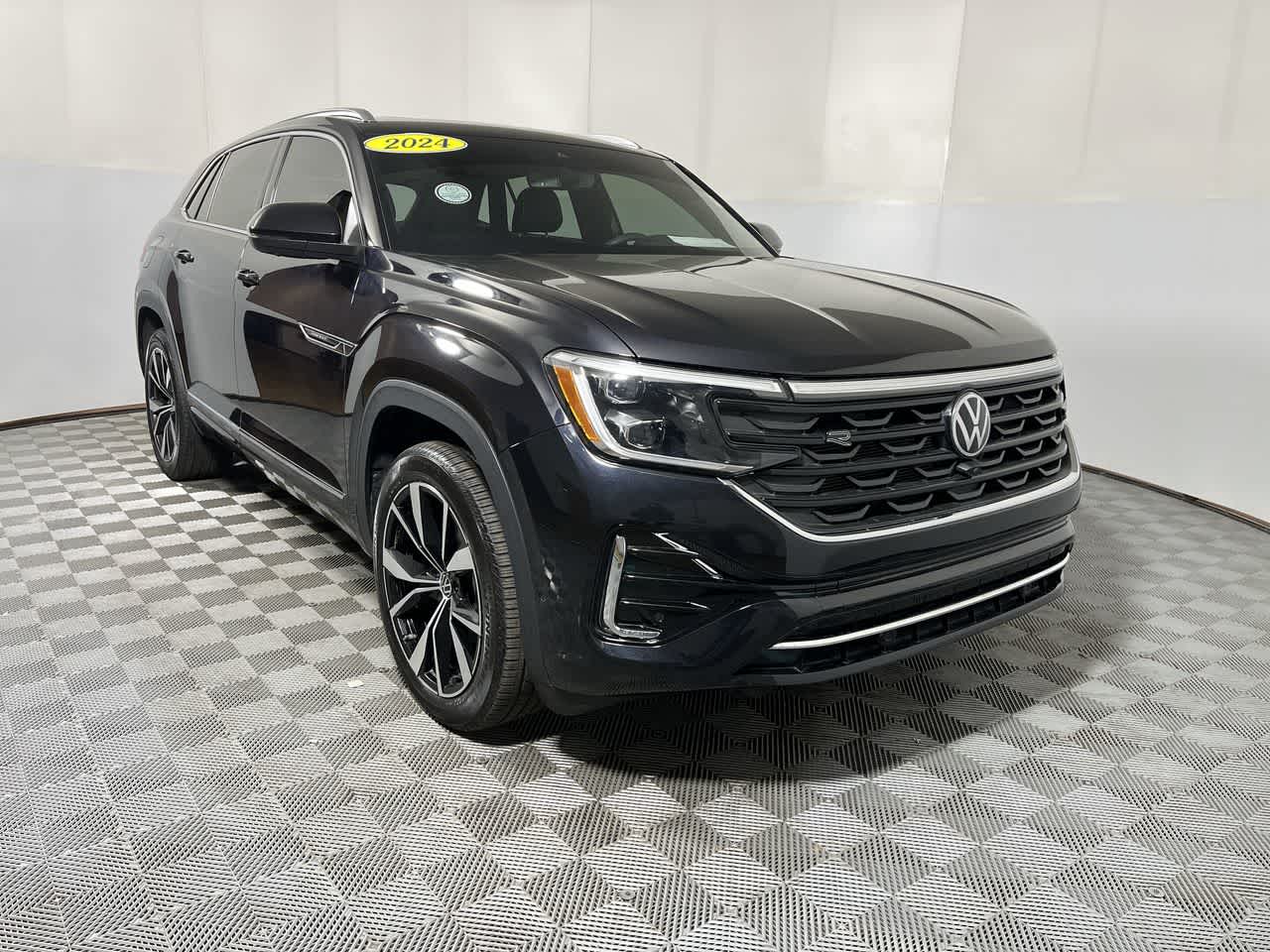 2024 Volkswagen Atlas Cross Sport 2.0T SEL Premium R-Line