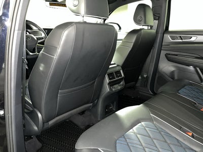 2024 Volkswagen Atlas Cross Sport 2.0T SEL Premium R-Line