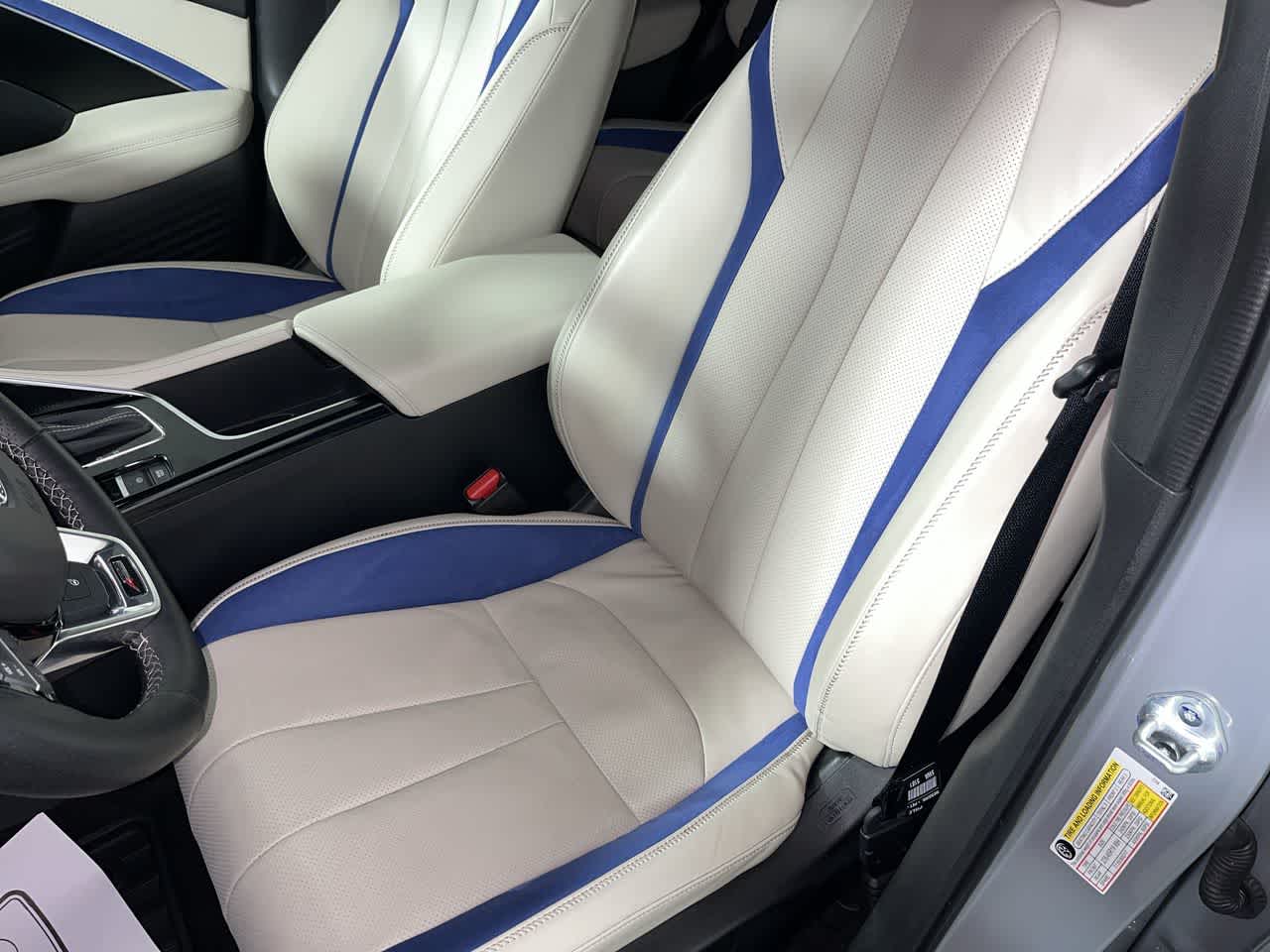 2025 Acura ADX w/A-Spec Advance Package