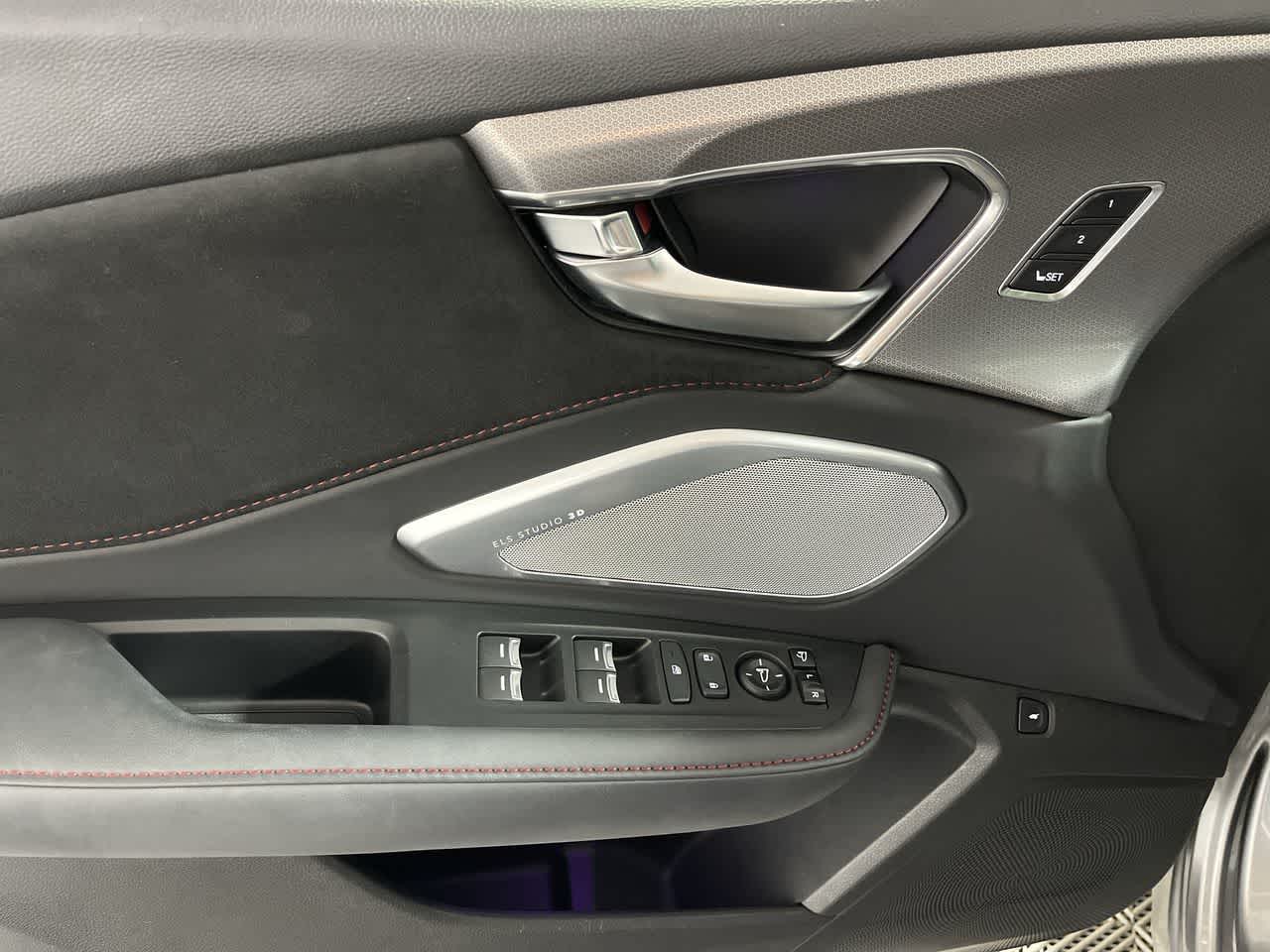 2023 Acura RDX w/A-Spec Advance Package