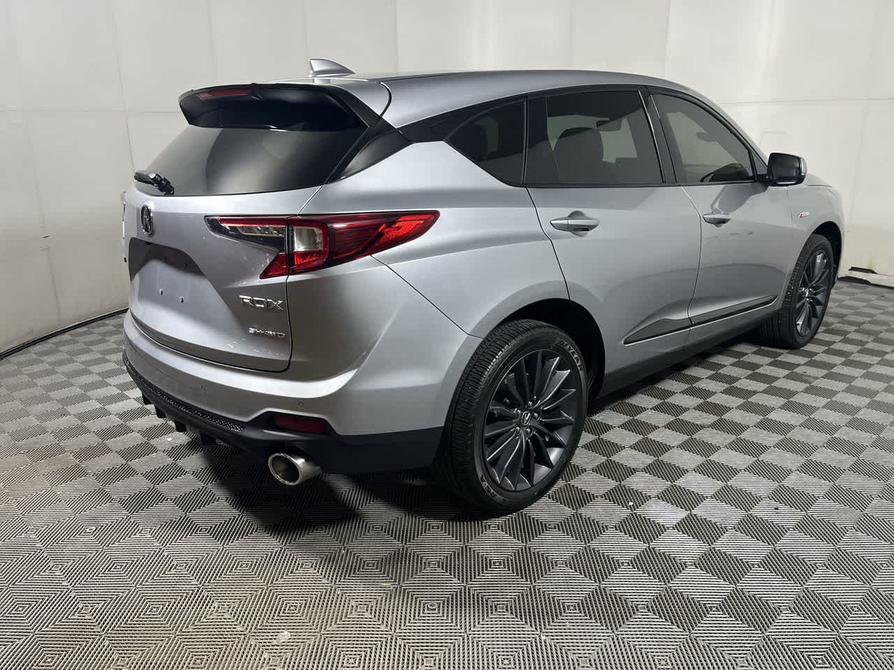 2023 Acura RDX w/A-Spec Advance Package