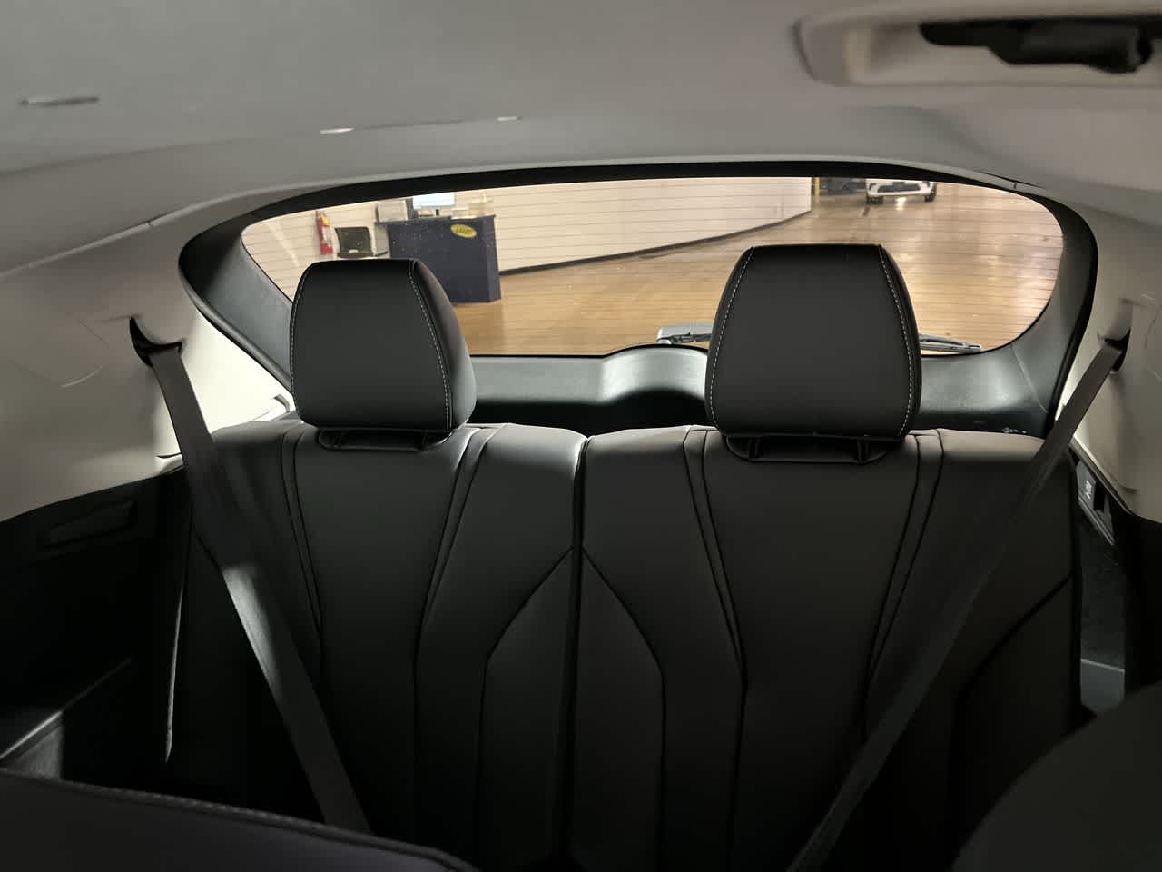 2023 Acura MDX w/Technology Package