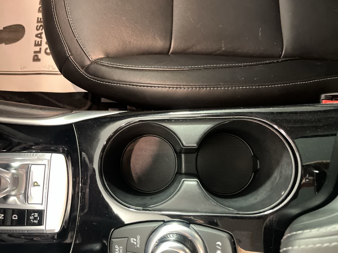2018 INFINITI QX30 Premium