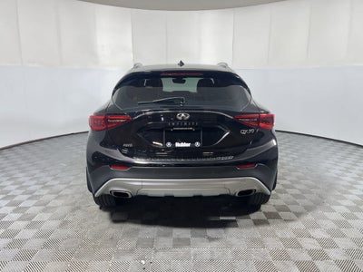 2018 INFINITI QX30 Premium