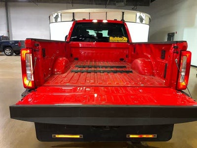 2025 Ford Super Duty F-350 DRW Pickup XLT