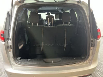 2024 Chrysler Pacifica Touring