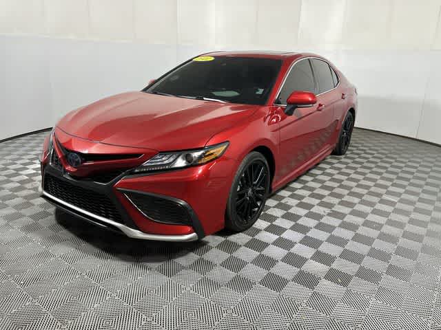 2022 Toyota Camry Hybrid XSE