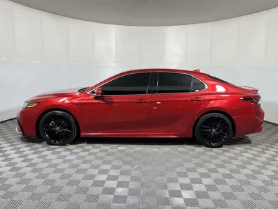 2022 Toyota Camry Hybrid XSE