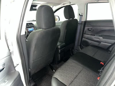 2023 Mitsubishi Outlander Sport ES