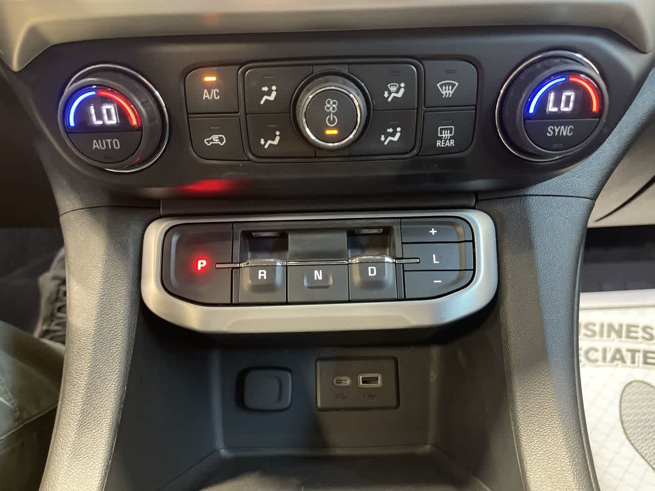 2021 GMC Acadia SLE