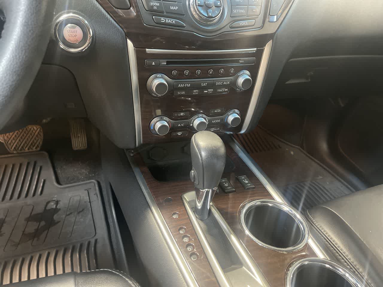 2015 Nissan Pathfinder SL