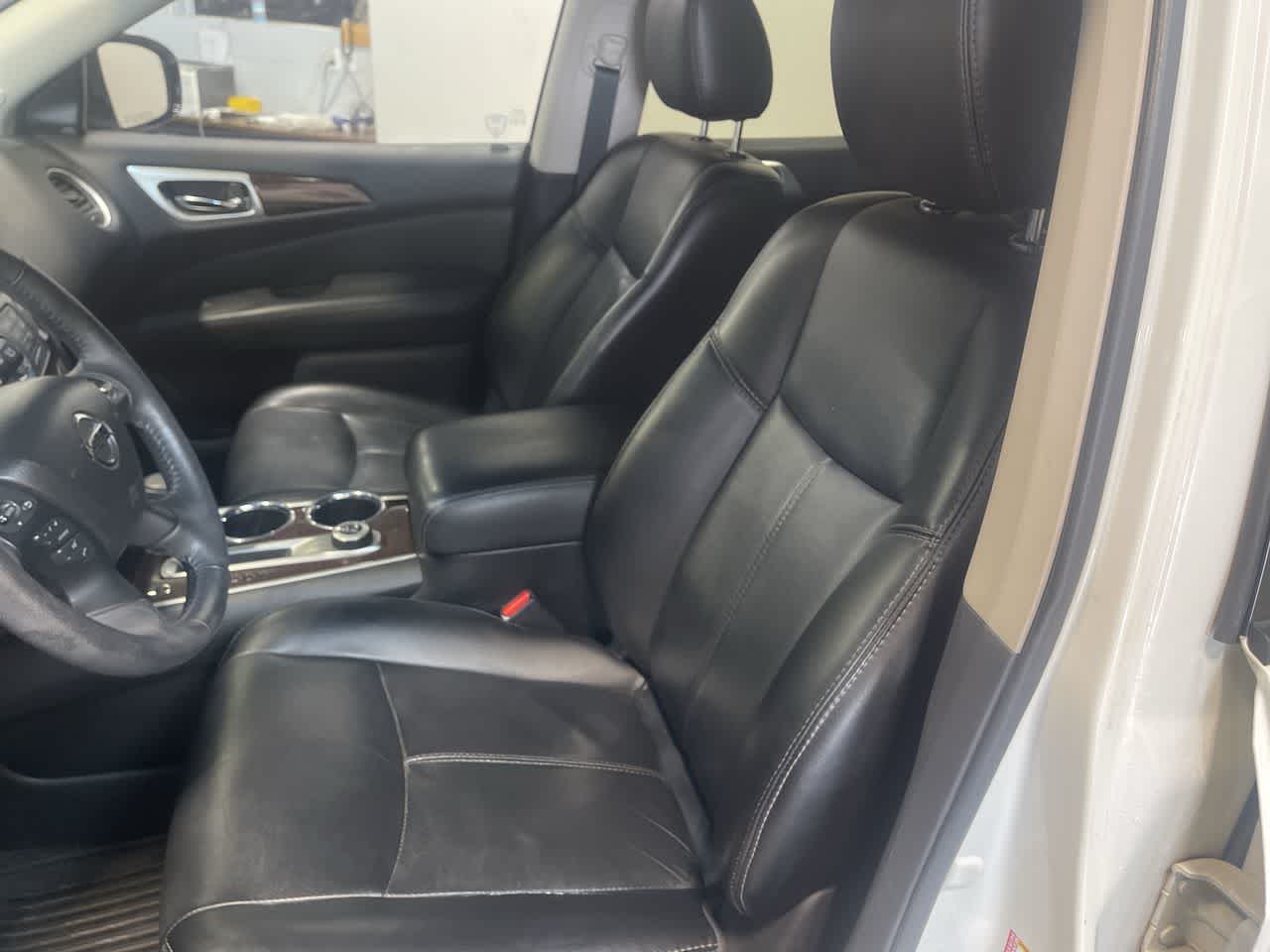 2015 Nissan Pathfinder SL