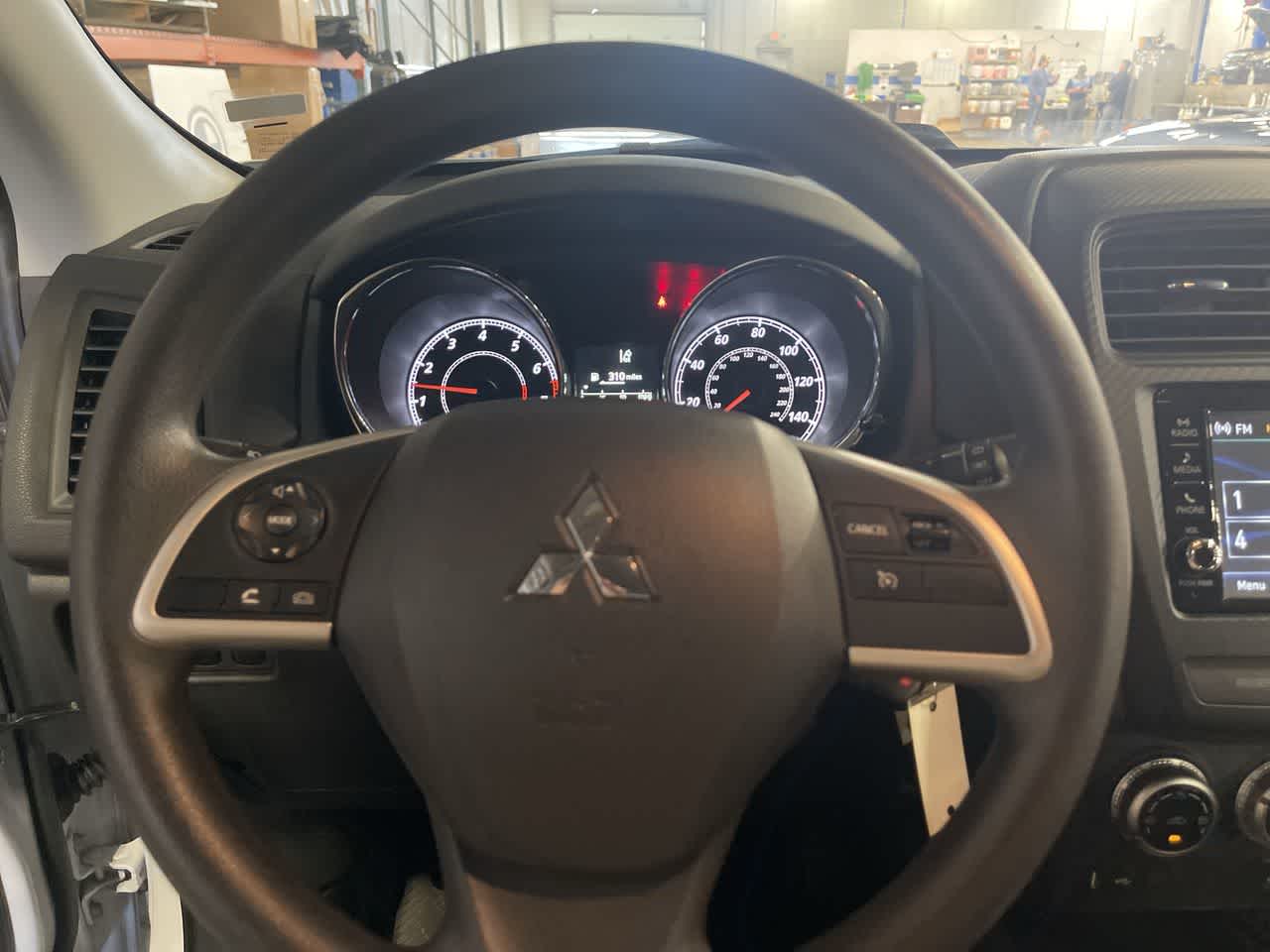2025 Mitsubishi Outlander Sport ES