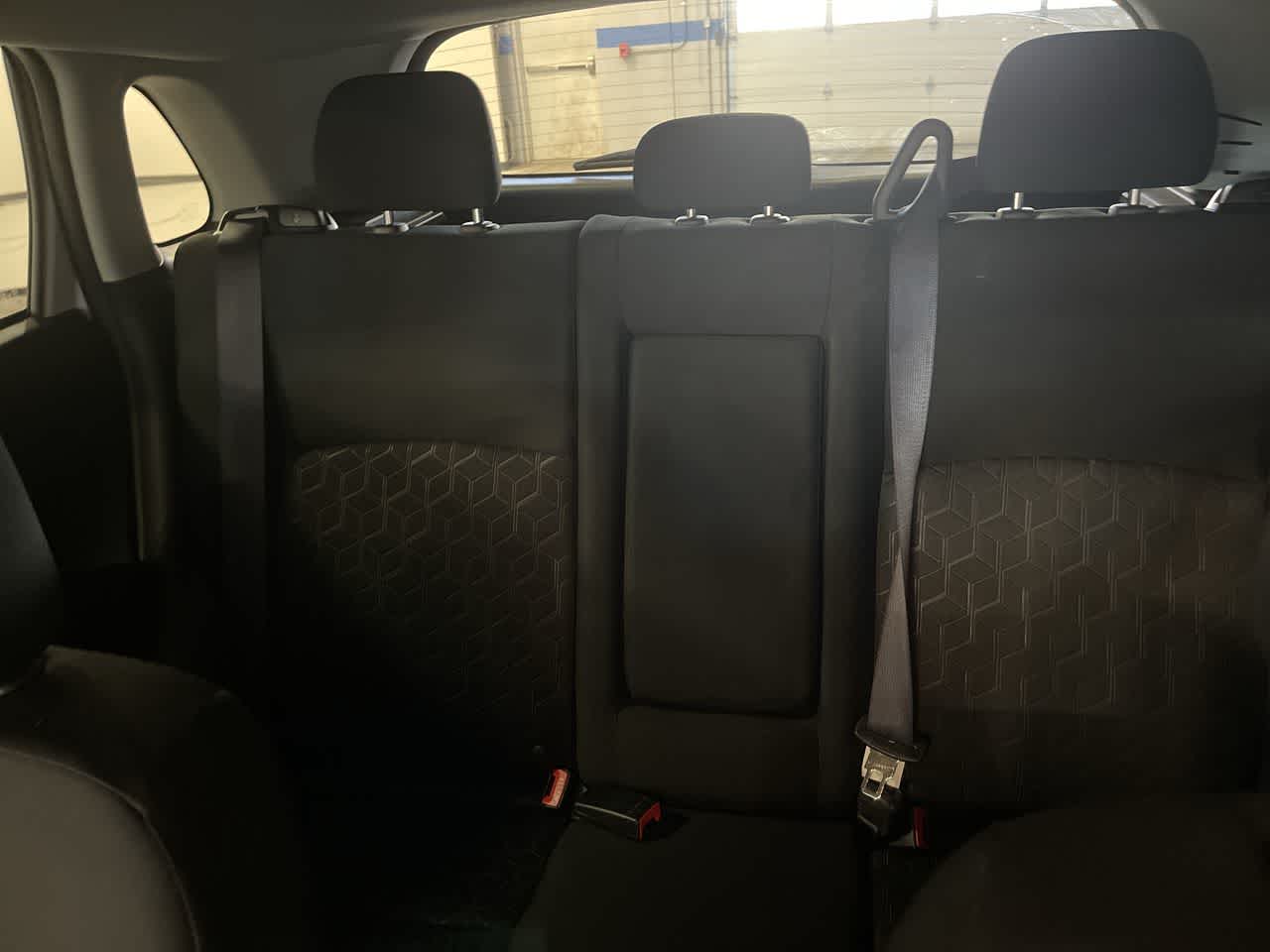 2025 Mitsubishi Outlander Sport ES