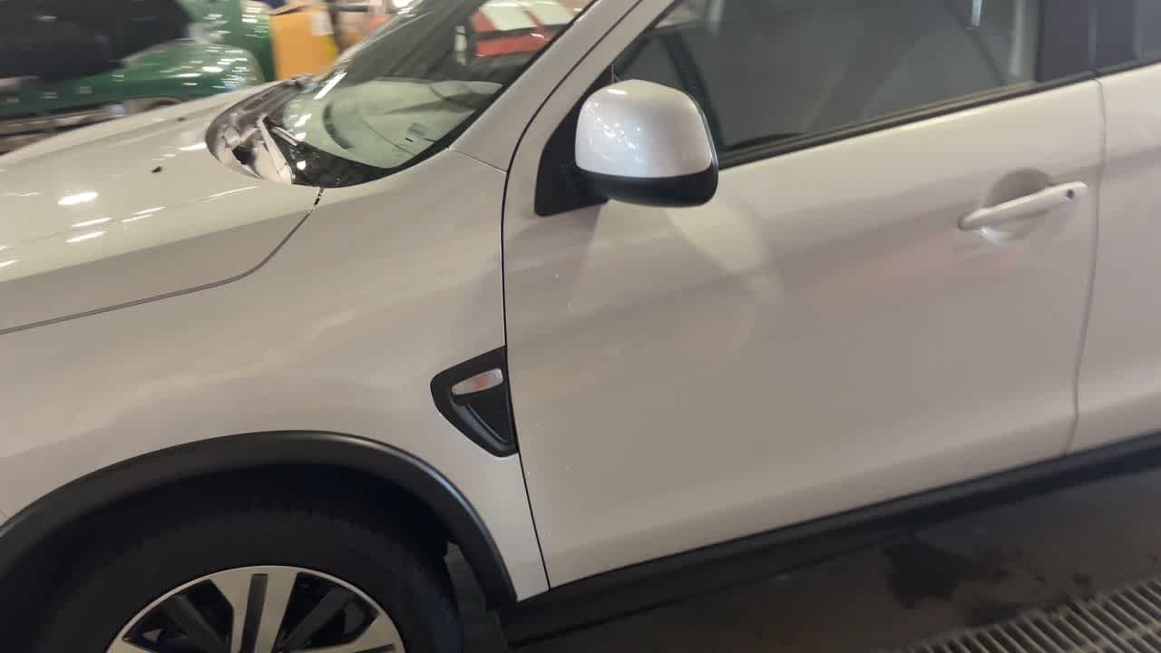 2025 Mitsubishi Outlander Sport ES