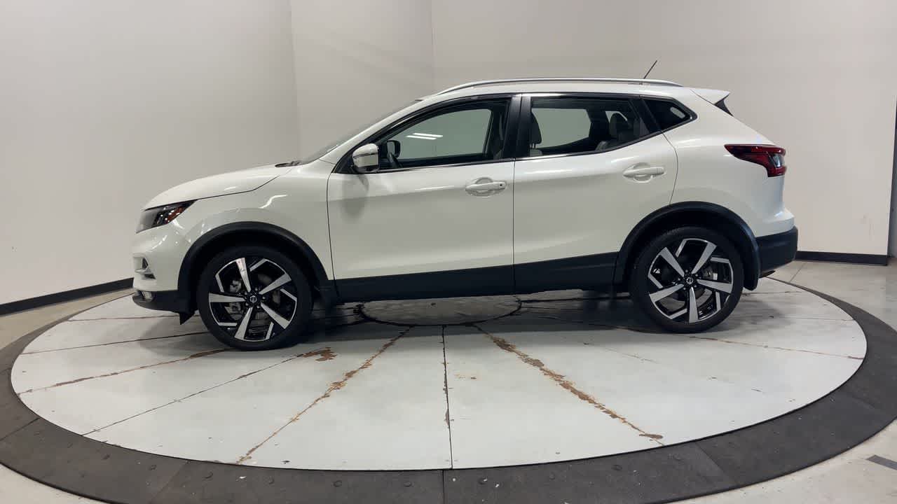 2022 Nissan Rogue Sport SL