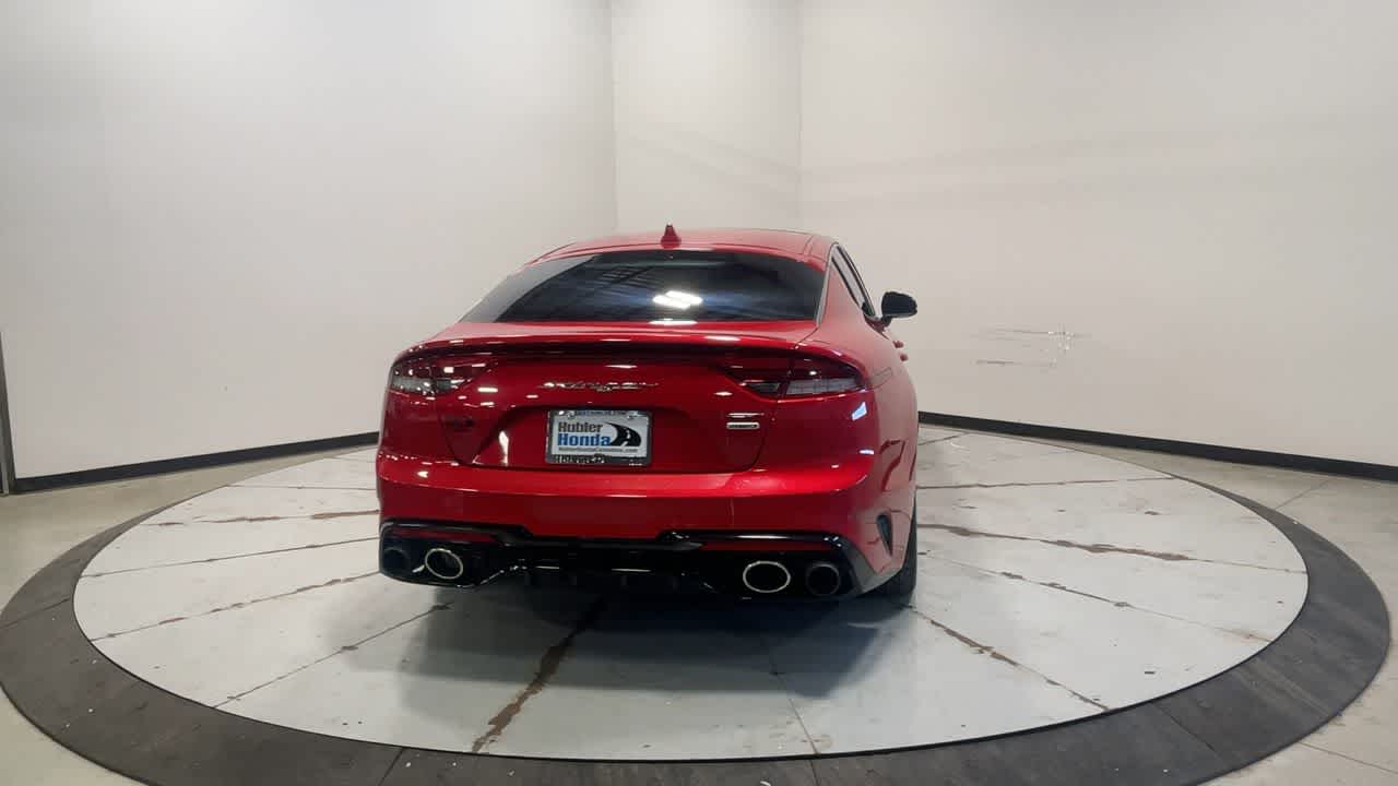 2022 Kia Stinger GT1