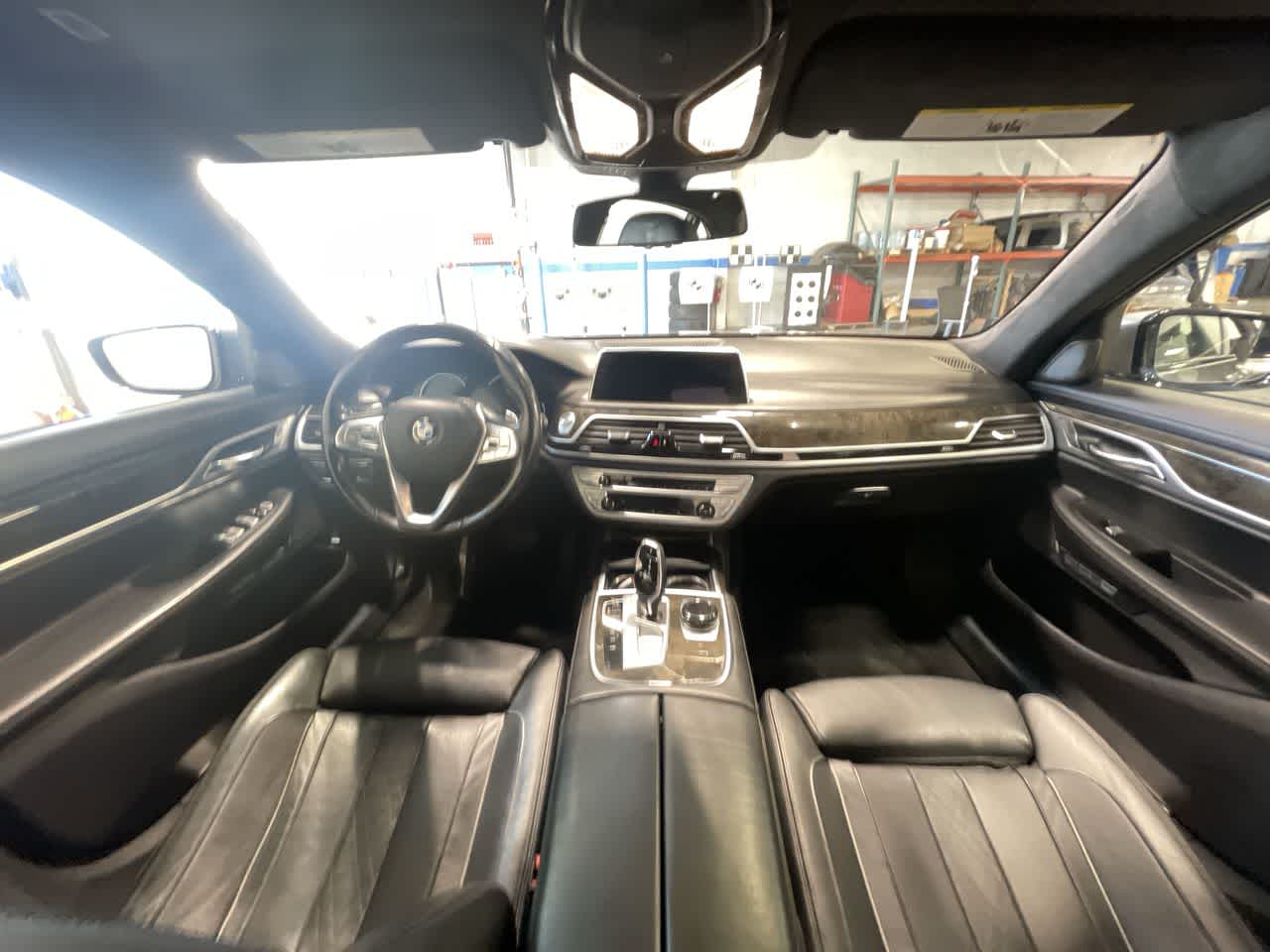 2017 BMW 750i xDrive 750i xDrive