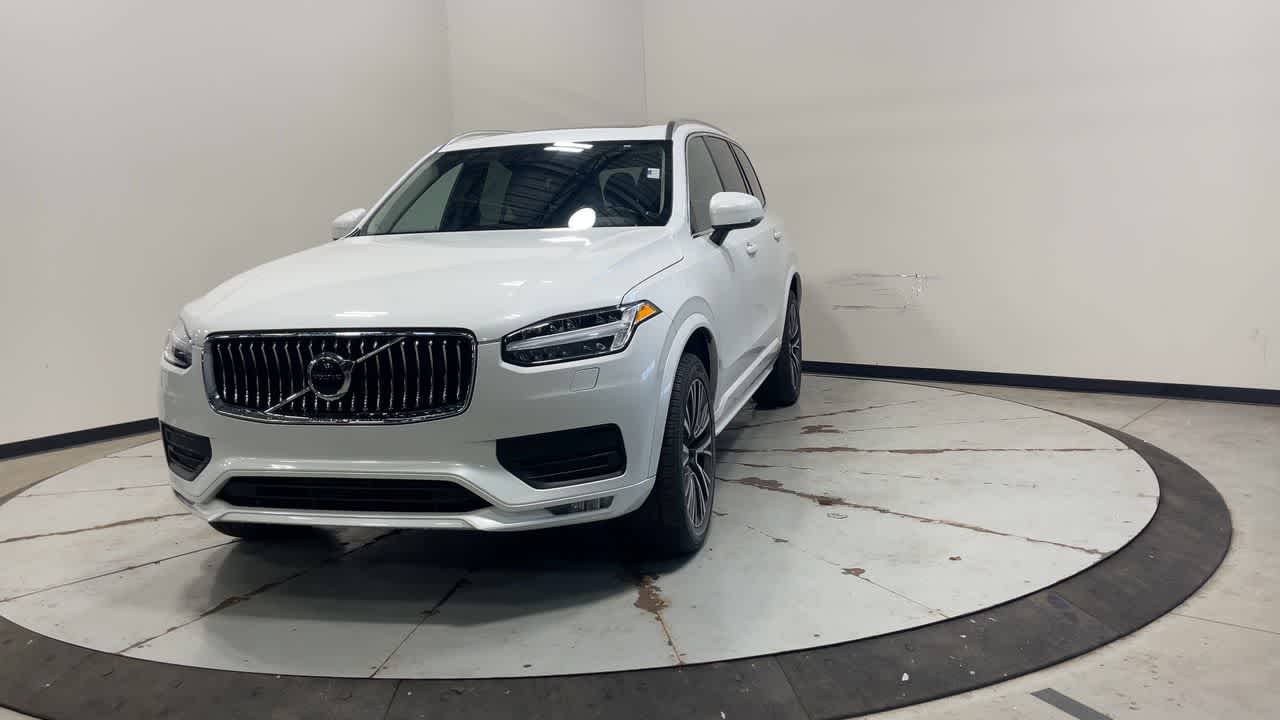 2022 Volvo XC90 Momentum
