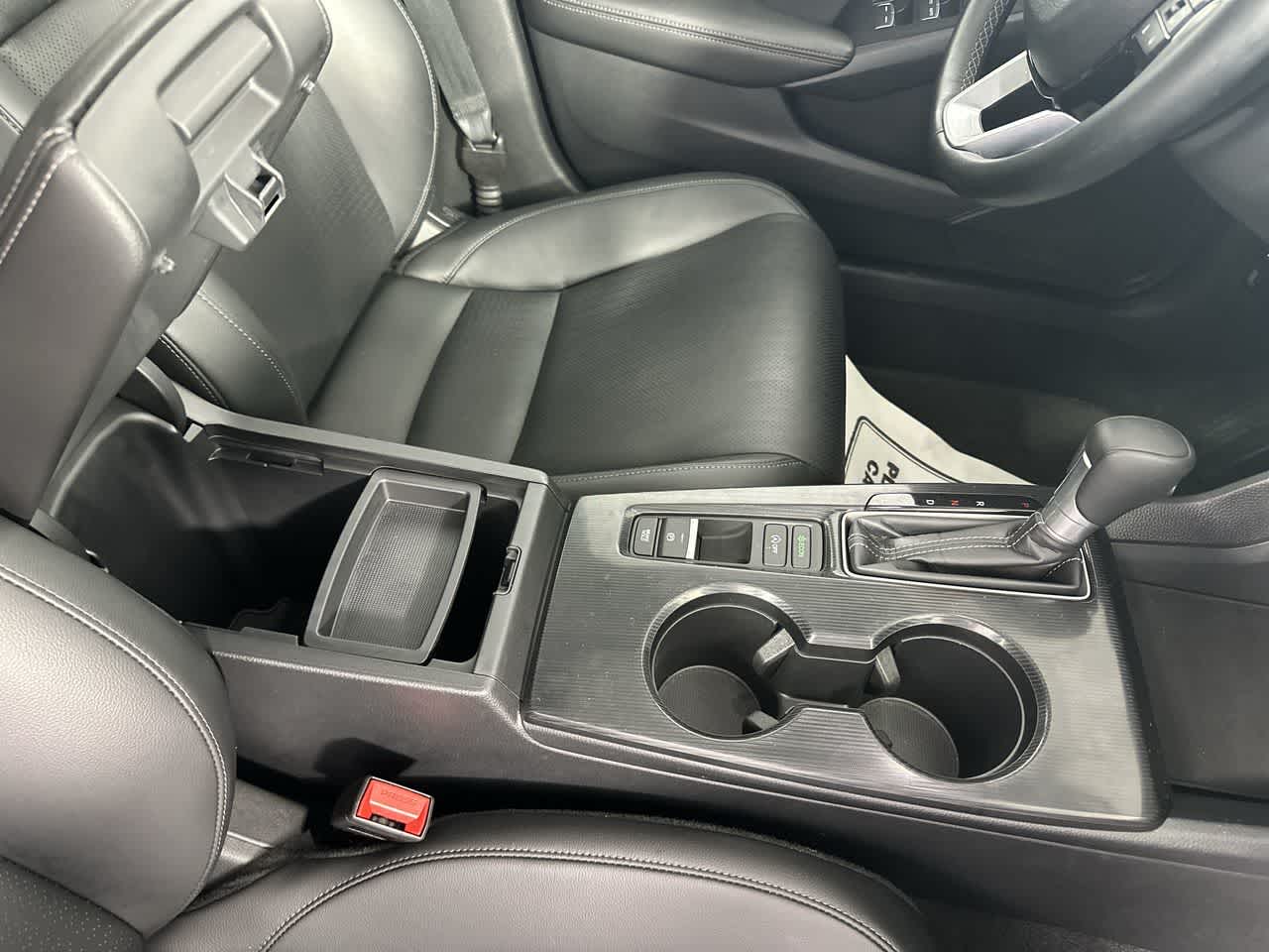 2024 Honda Civic Hatchback EX-L