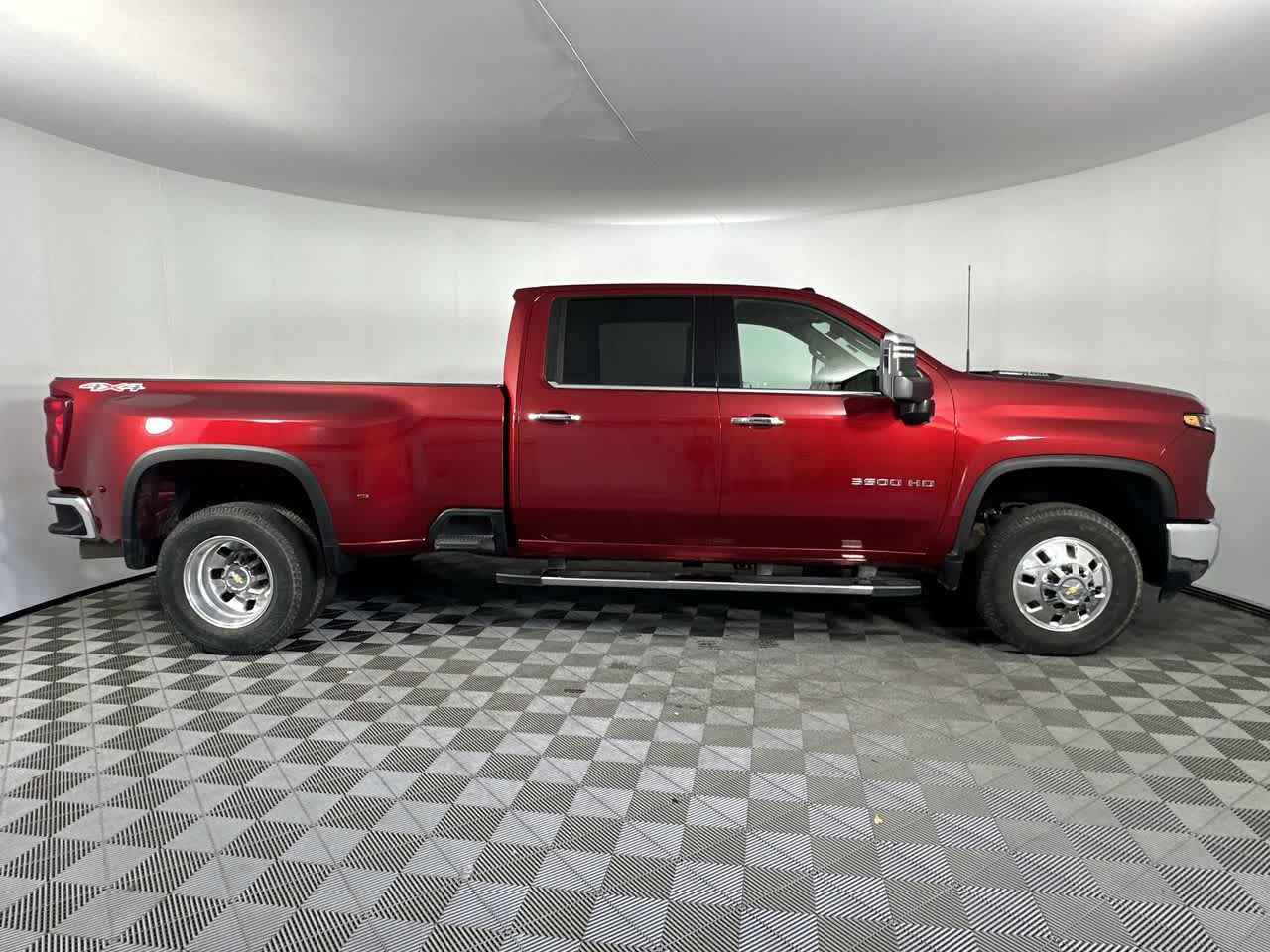 2025 Chevrolet Silverado 3500 HD LTZ DRW