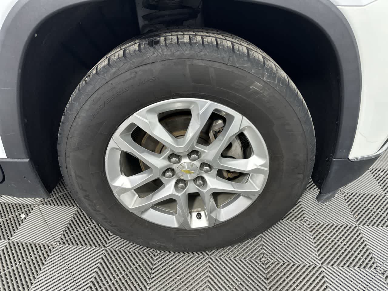 2018 Chevrolet Traverse LT Cloth