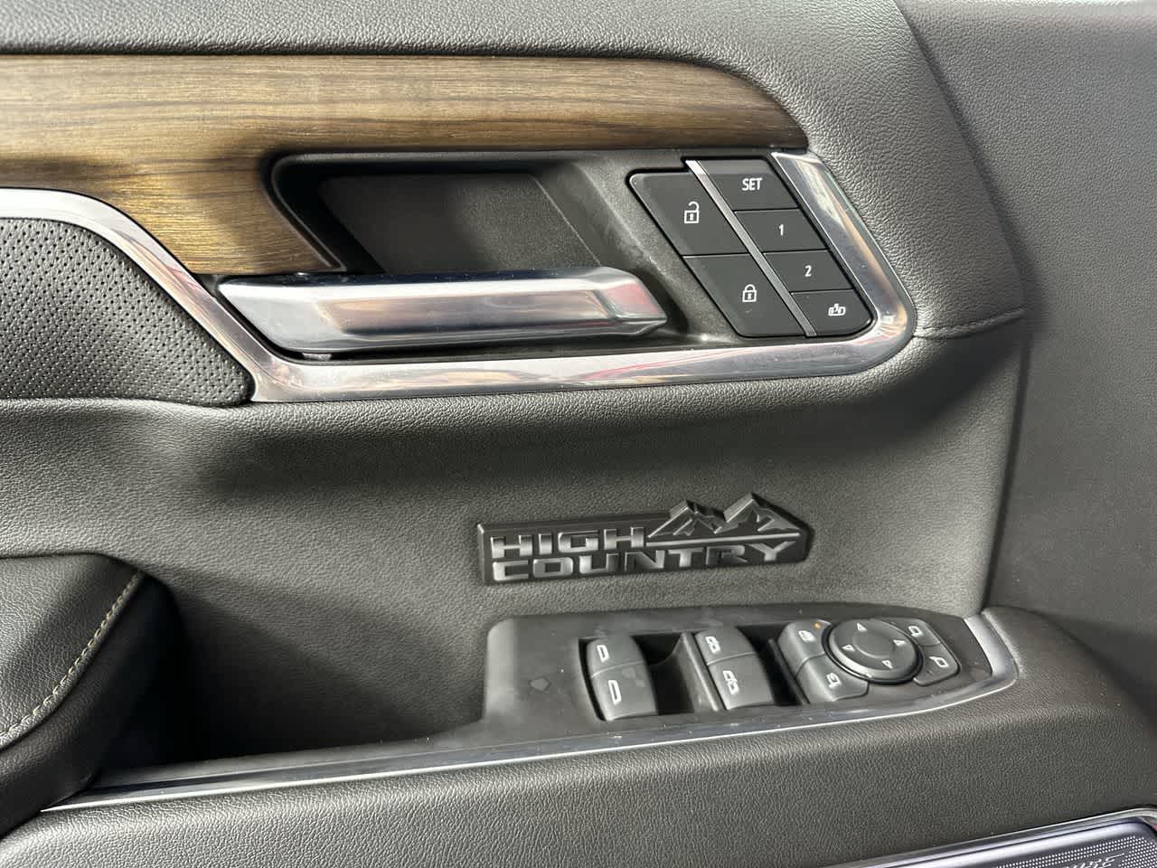 2024 Chevrolet Silverado 1500 High Country