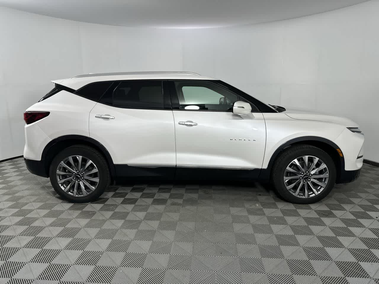 2025 Chevrolet Blazer Premier