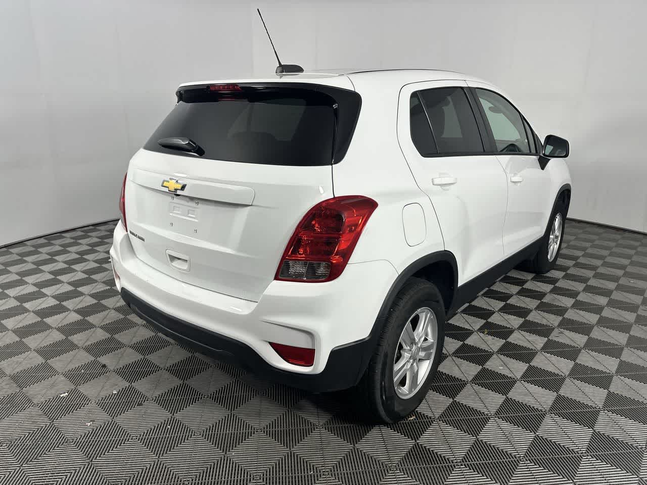 2022 Chevrolet Trax LS