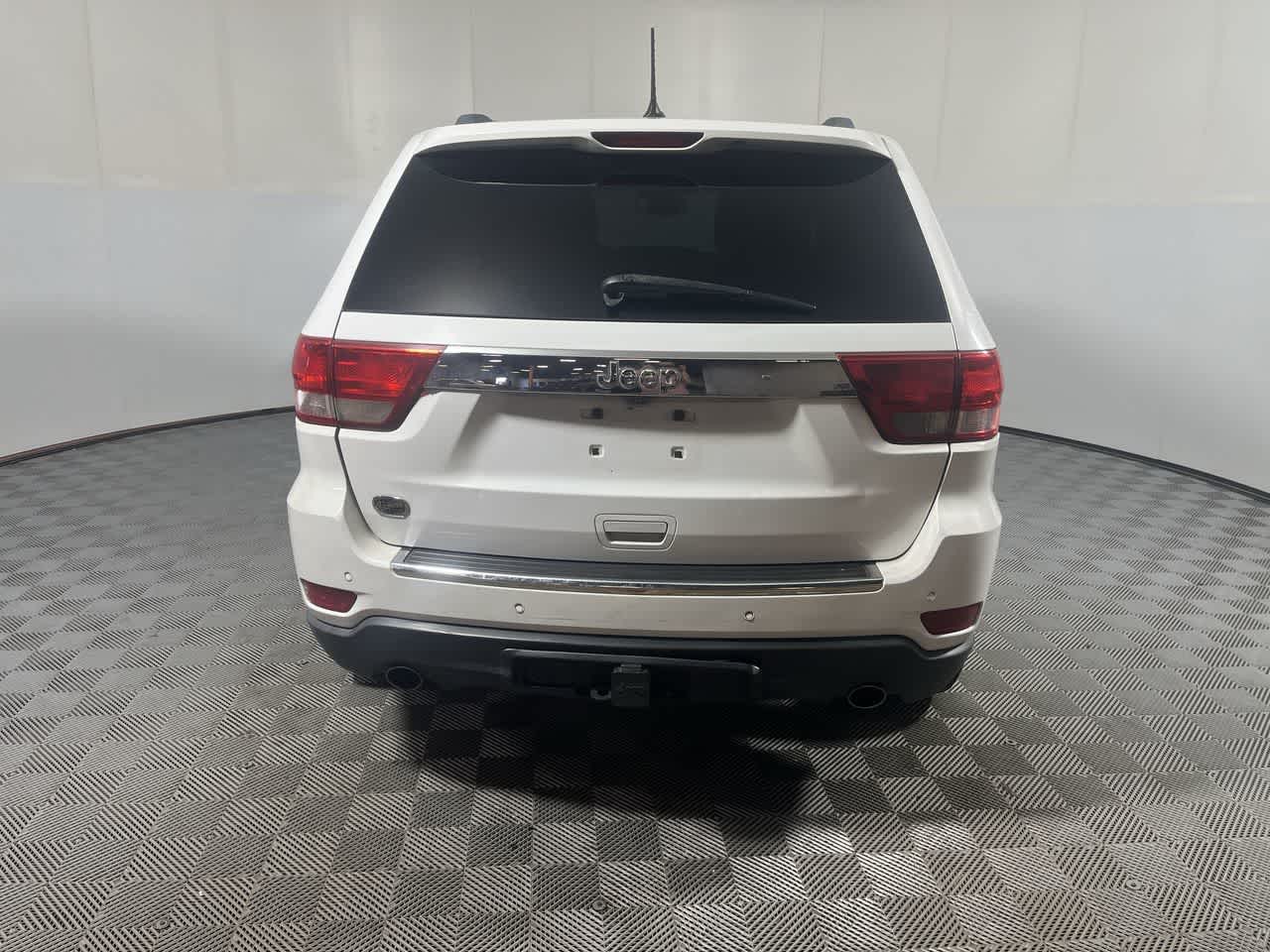 2013 Jeep Grand Cherokee Overland Summit