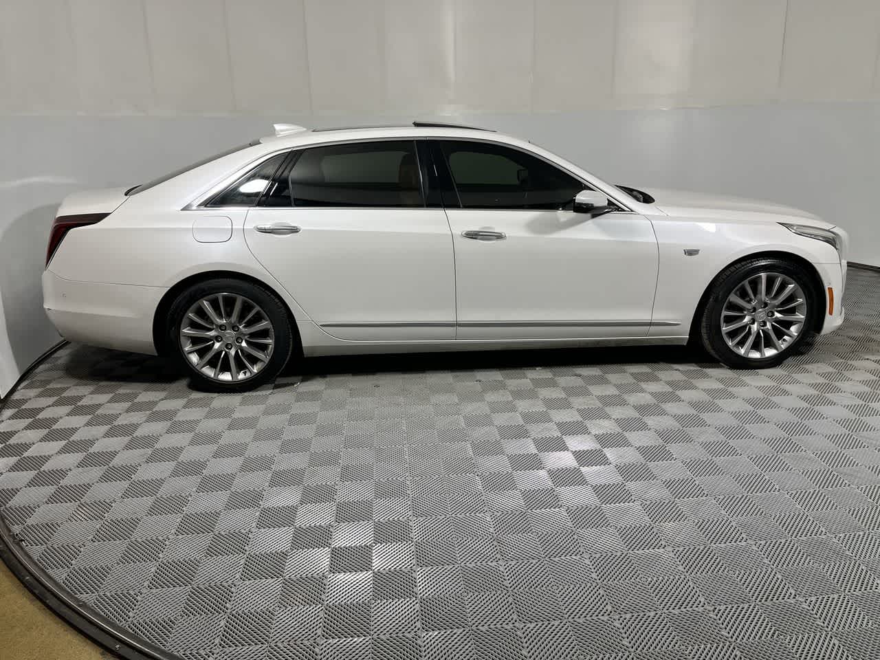2017 Cadillac CT6 Luxury AWD