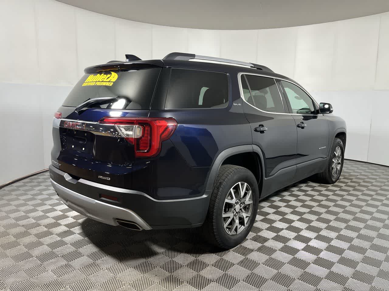 2022 GMC Acadia SLE