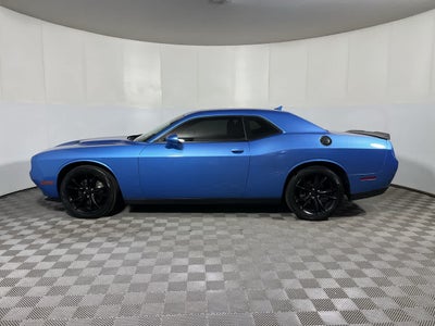 2016 Dodge Challenger SXT Plus