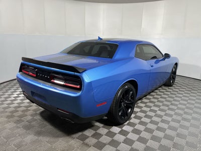 2016 Dodge Challenger SXT Plus
