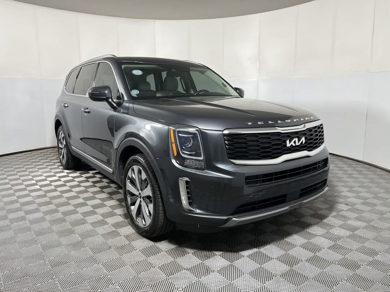 2022 Kia Telluride S