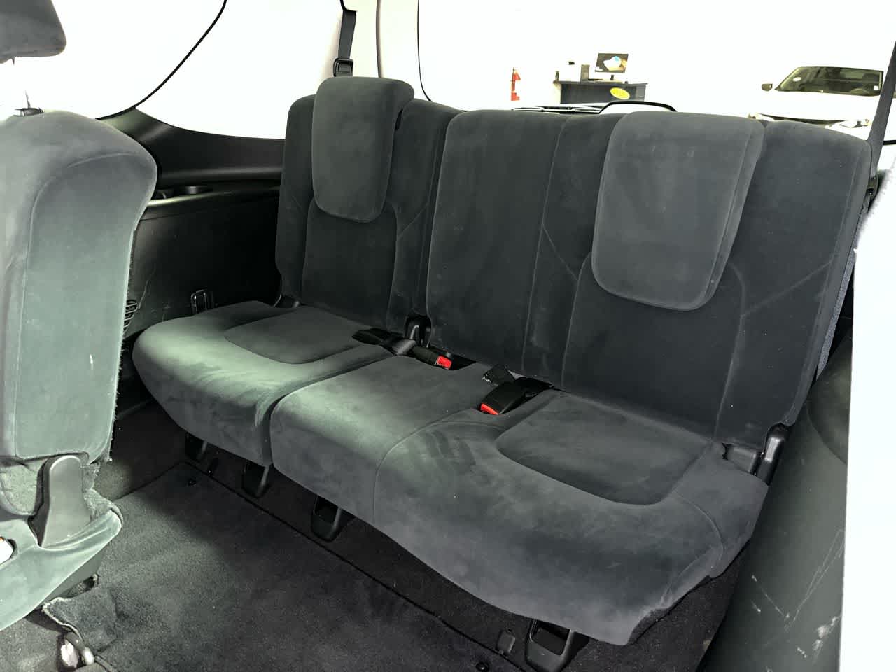 2017 Nissan Armada SV