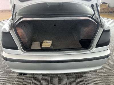 2005 BMW 3 Series 325i