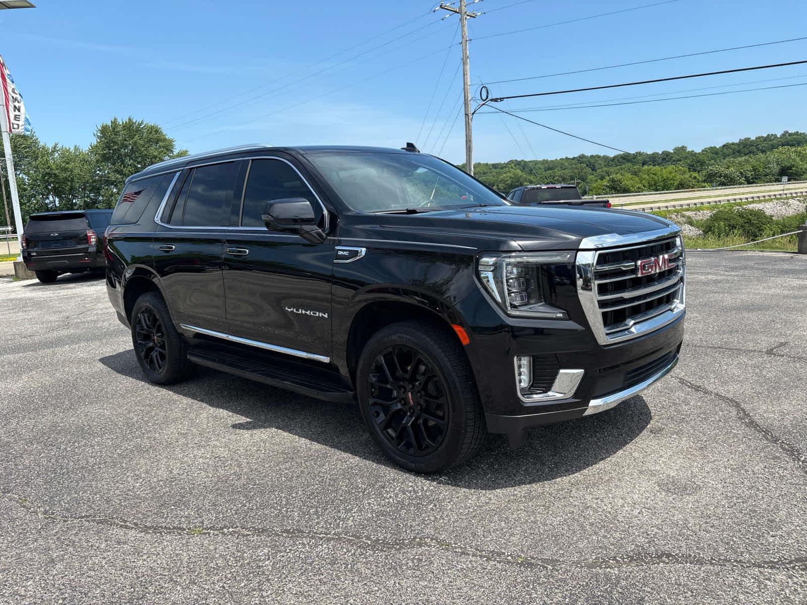 2024 GMC Yukon SLT