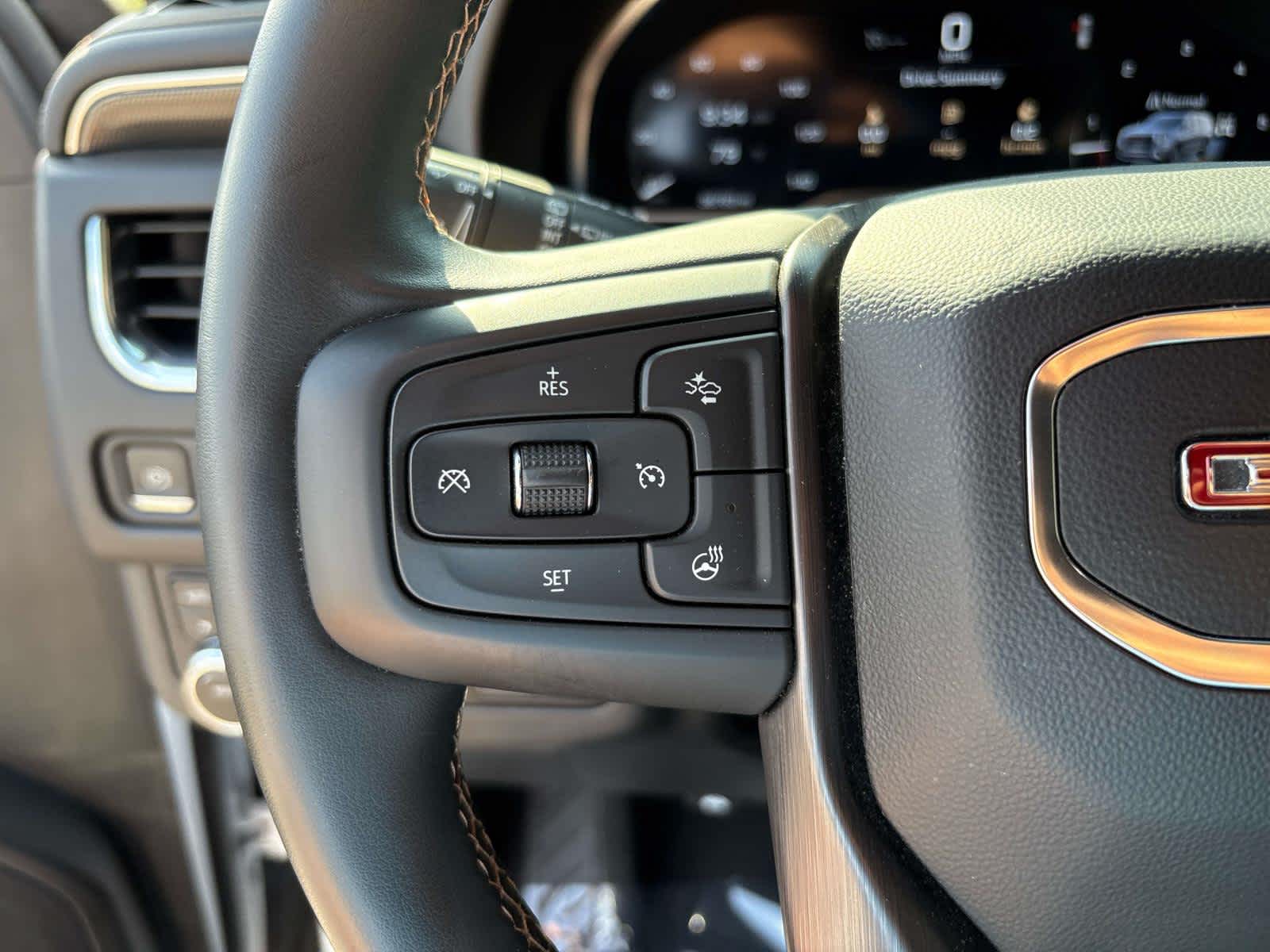 2024 GMC Yukon AT4