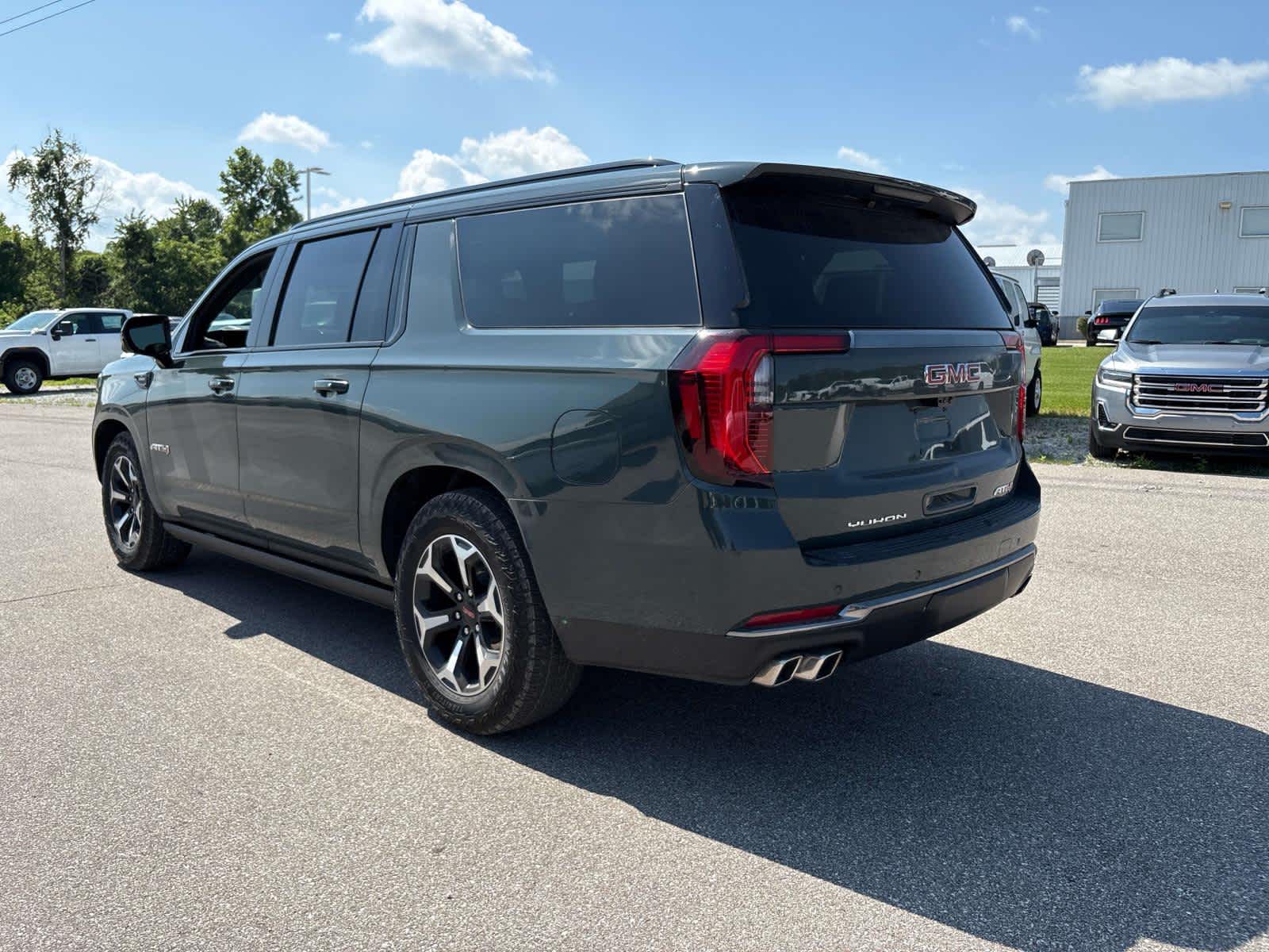 2026 GMC Yukon XL AT4