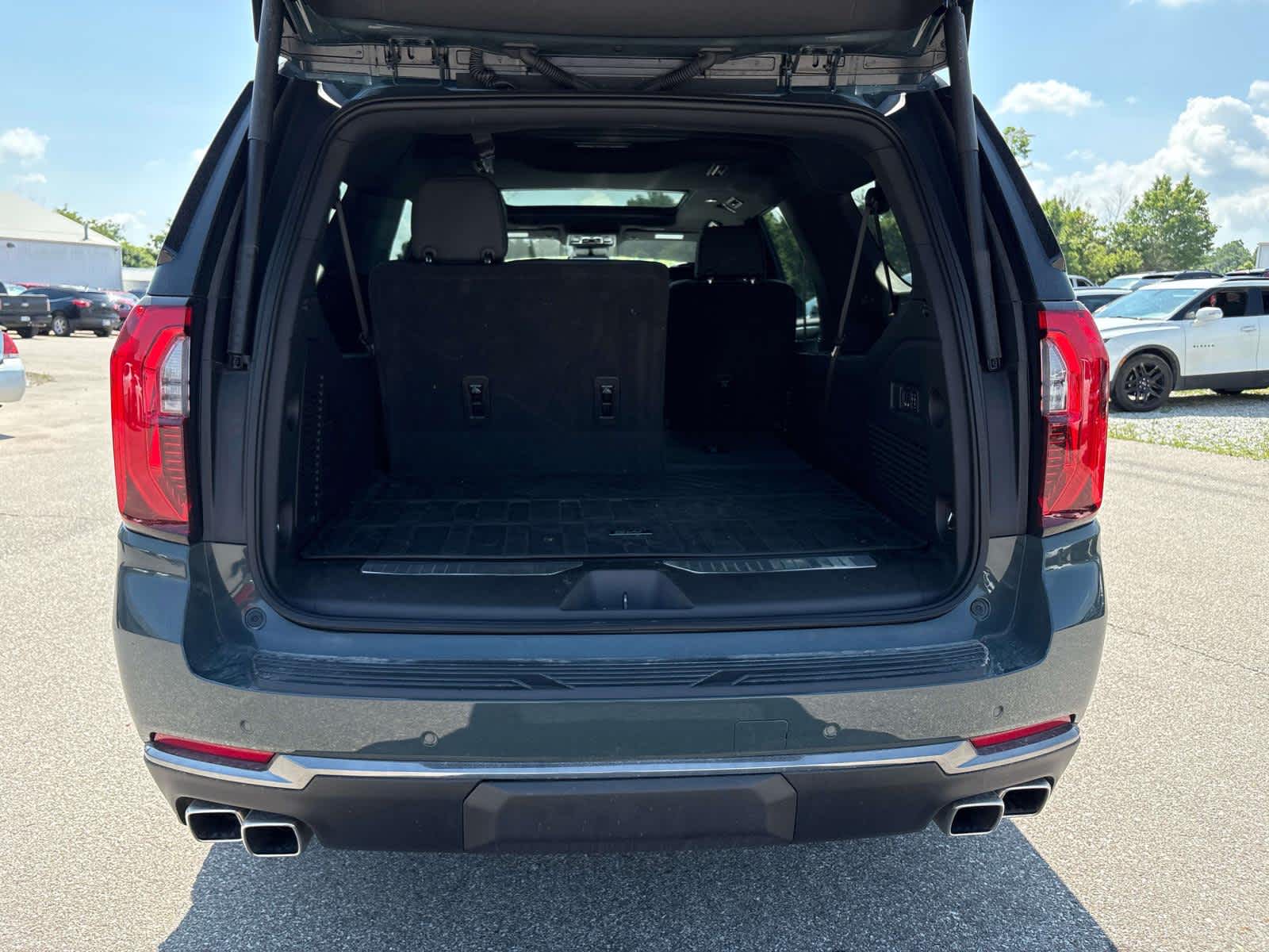 2026 GMC Yukon XL AT4