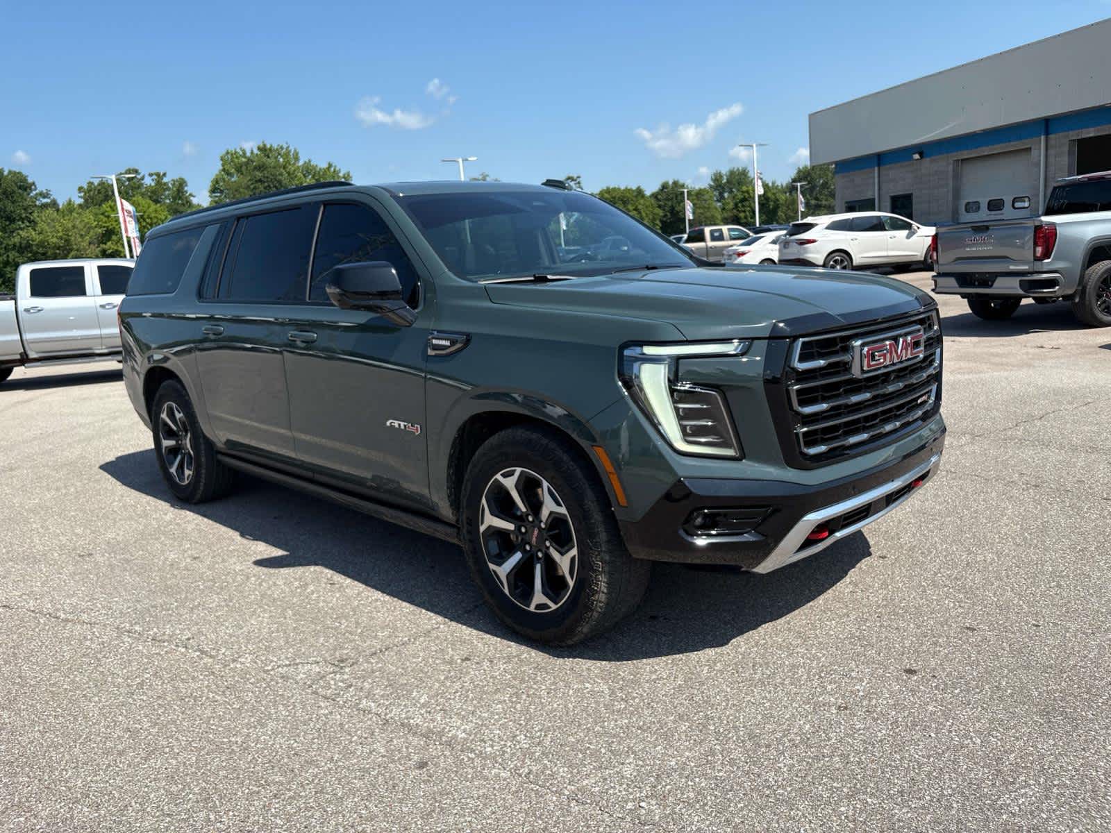 2026 GMC Yukon XL AT4