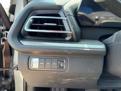 2024 Chevrolet Traverse LS