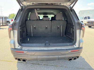 2024 Chevrolet Traverse LS
