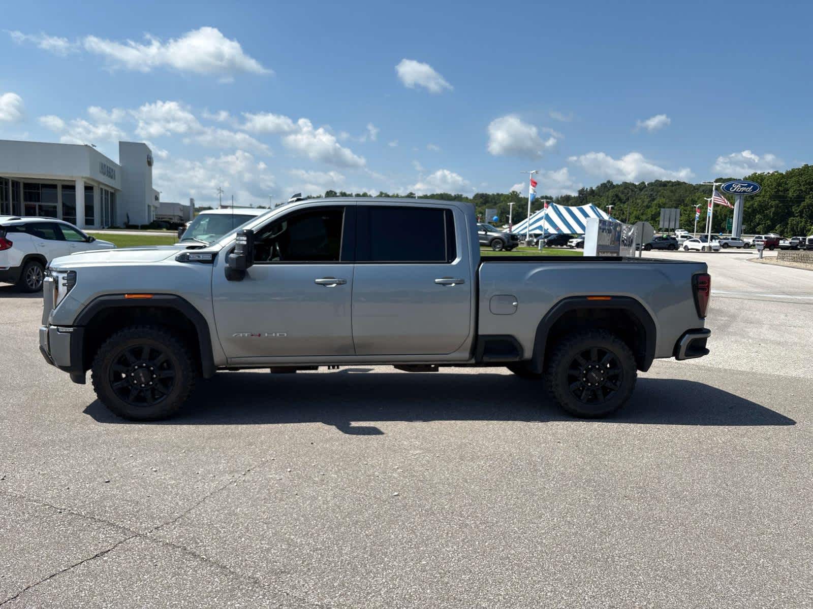 2024 GMC Sierra 2500 HD AT4