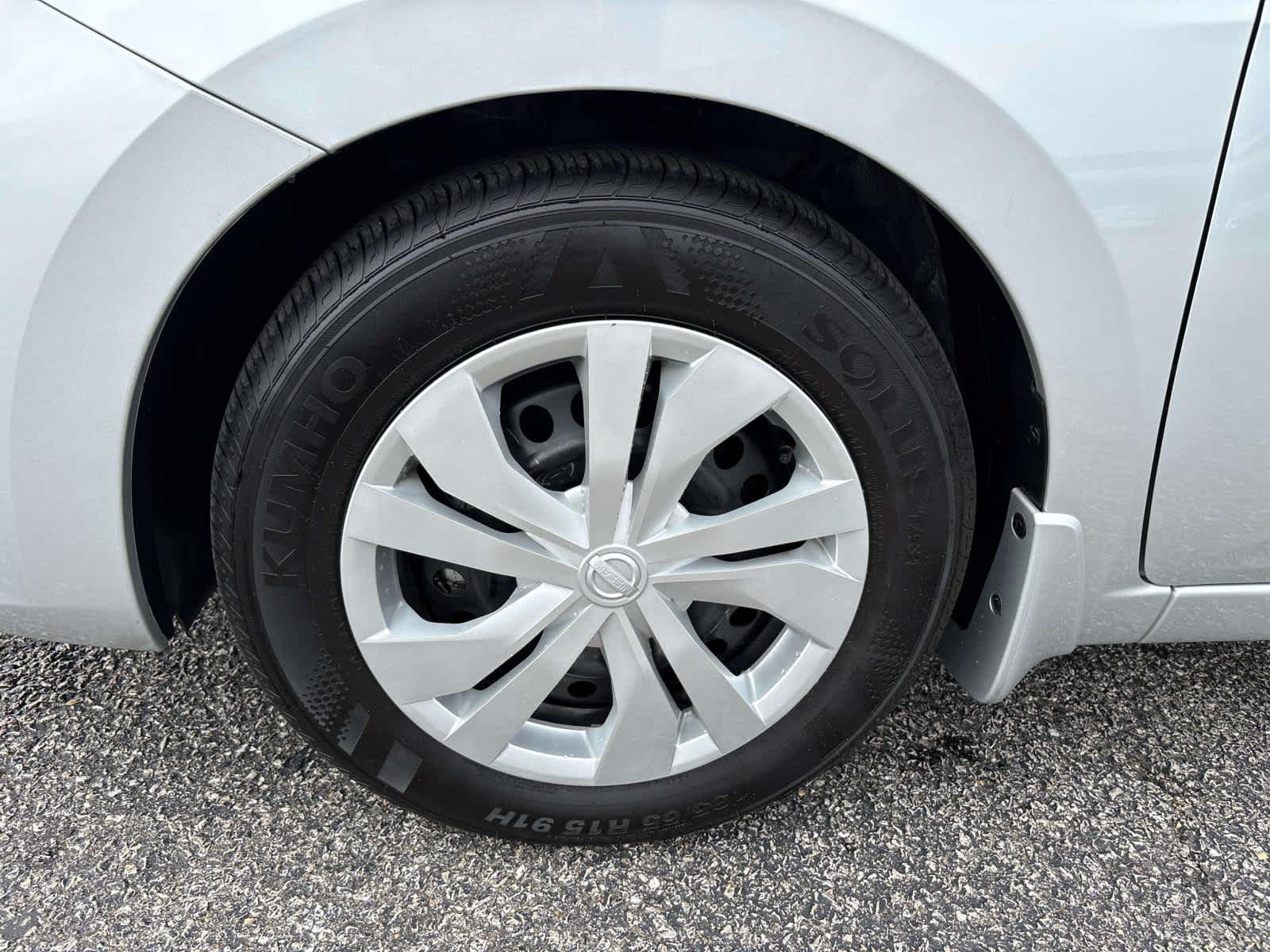2025 Nissan Versa S