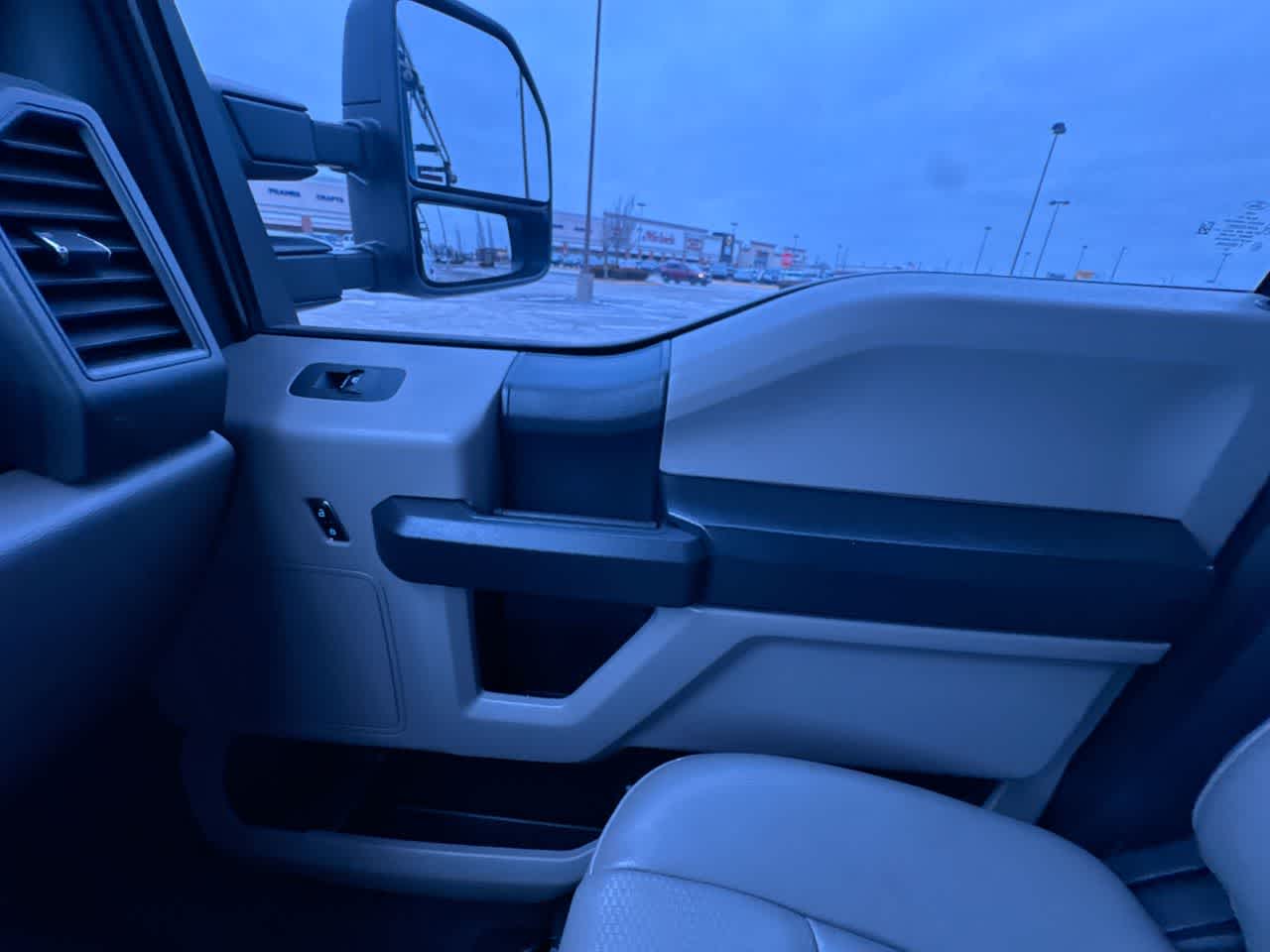 2022 Ford Super Duty F-250 SRW XL