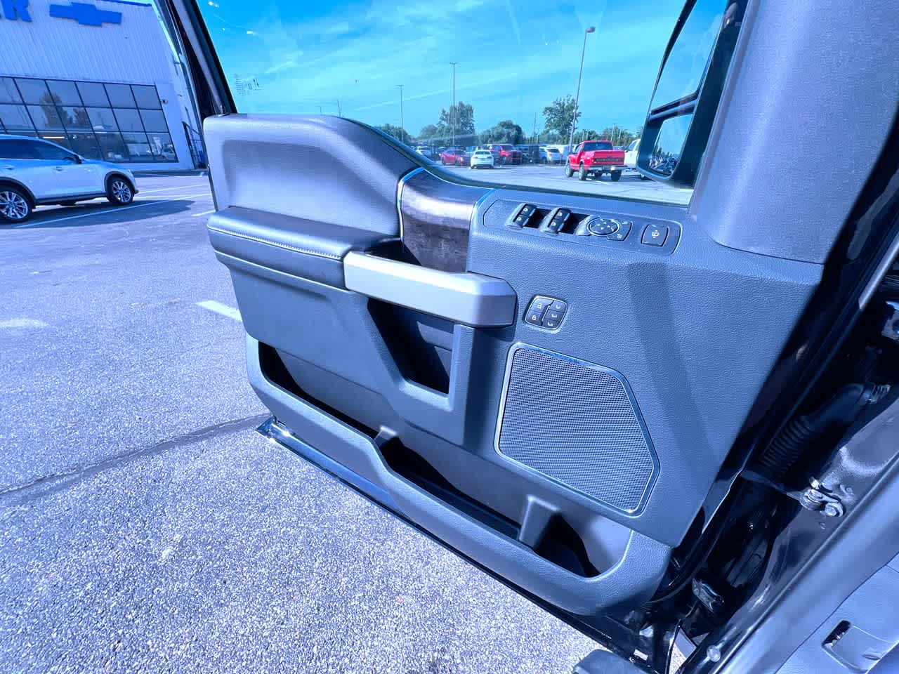 2022 Ford Super Duty F-350 SRW XL